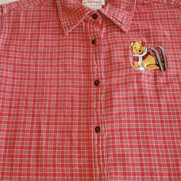 Disney Embroidered Red Flannel Pooh Skying Casual Button Down Sz XL Shirt - Picture 6 of 8